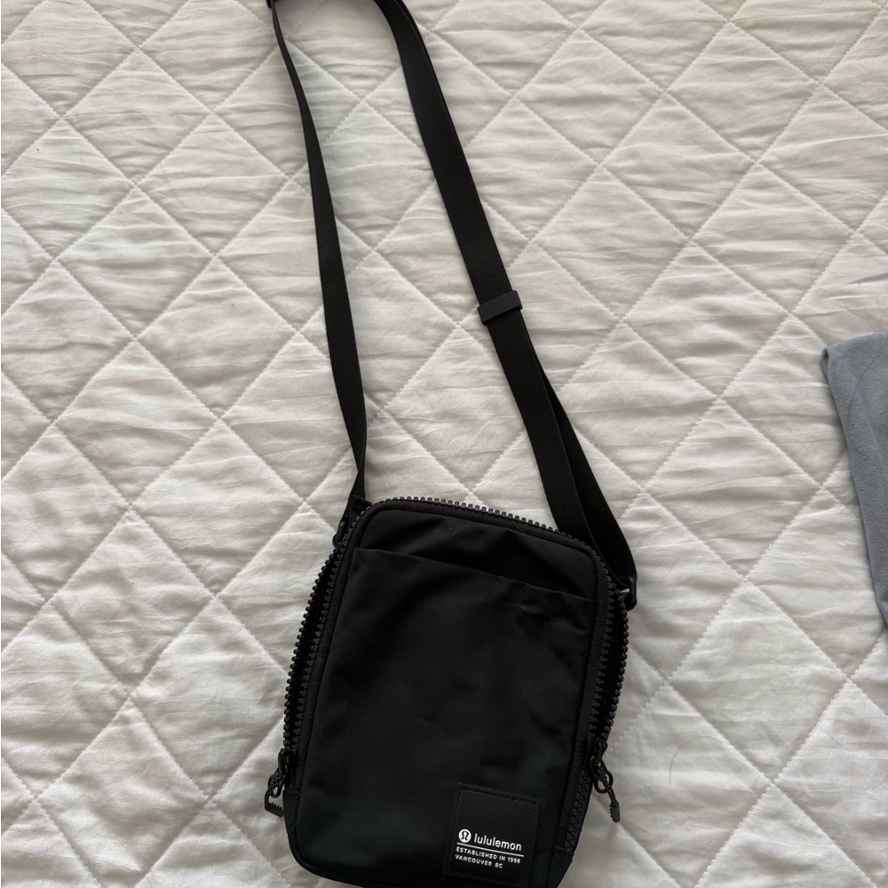 lululemon athletica Black Mini Crossbody Bag